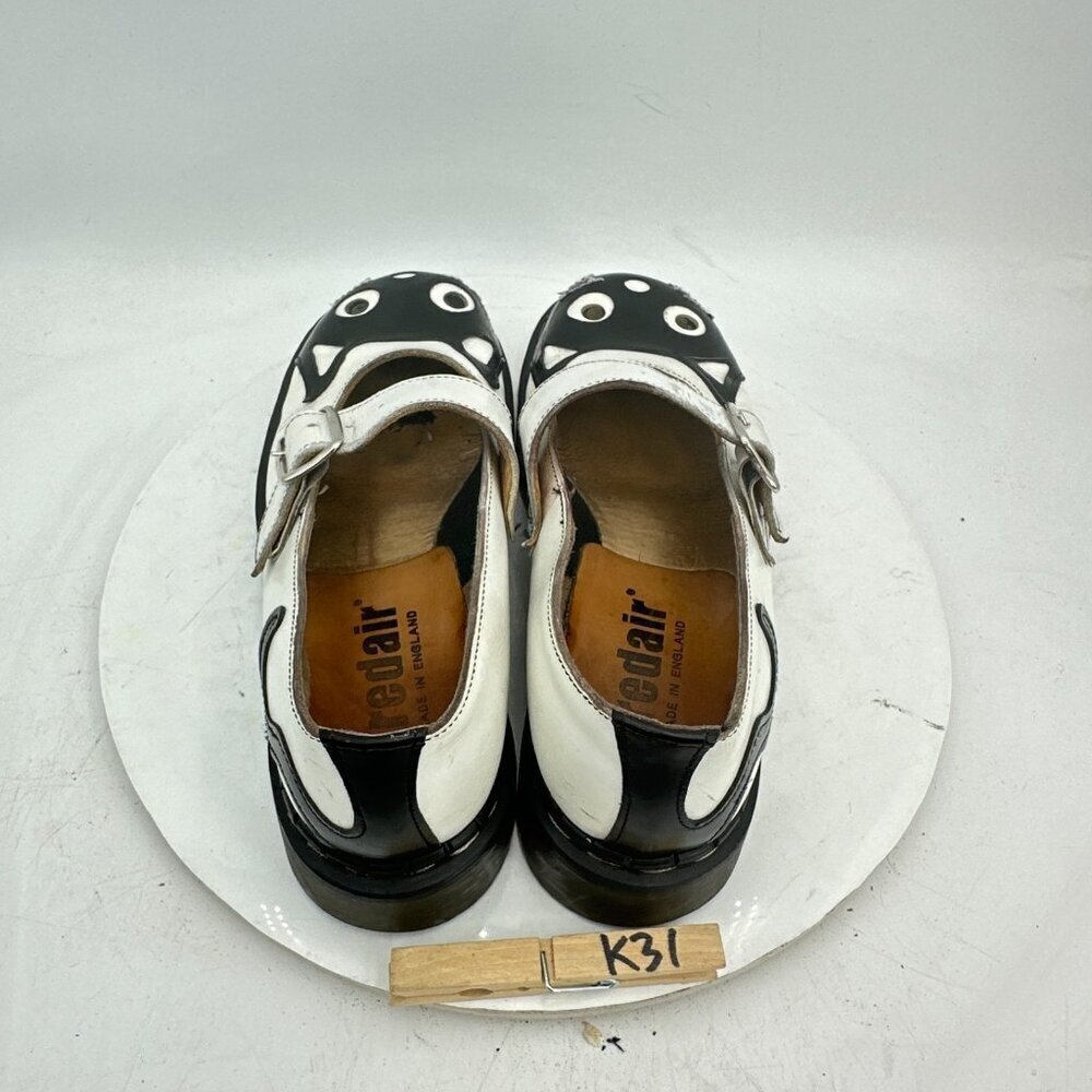 Tredair Women Size 7 White Black Kitty Leather Mary Jane Buckle Casual Shoes - Picture 9 of 11